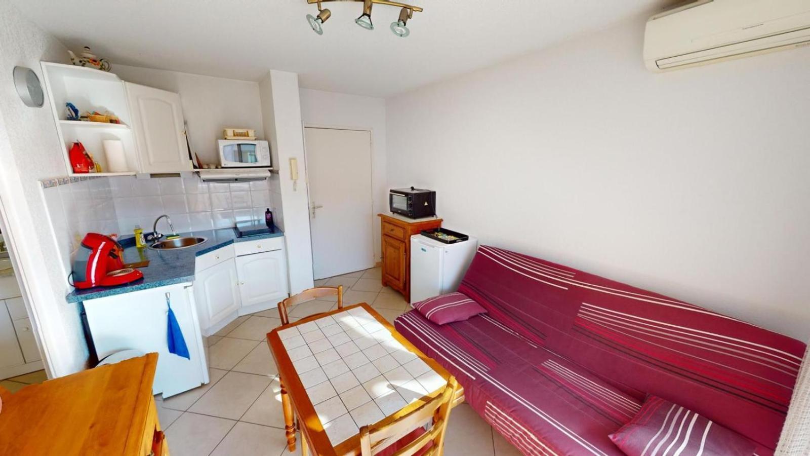 T2 Clim Avec Terrasse Et Place De Parking Privative Balaruc-les-Bains Exterior photo